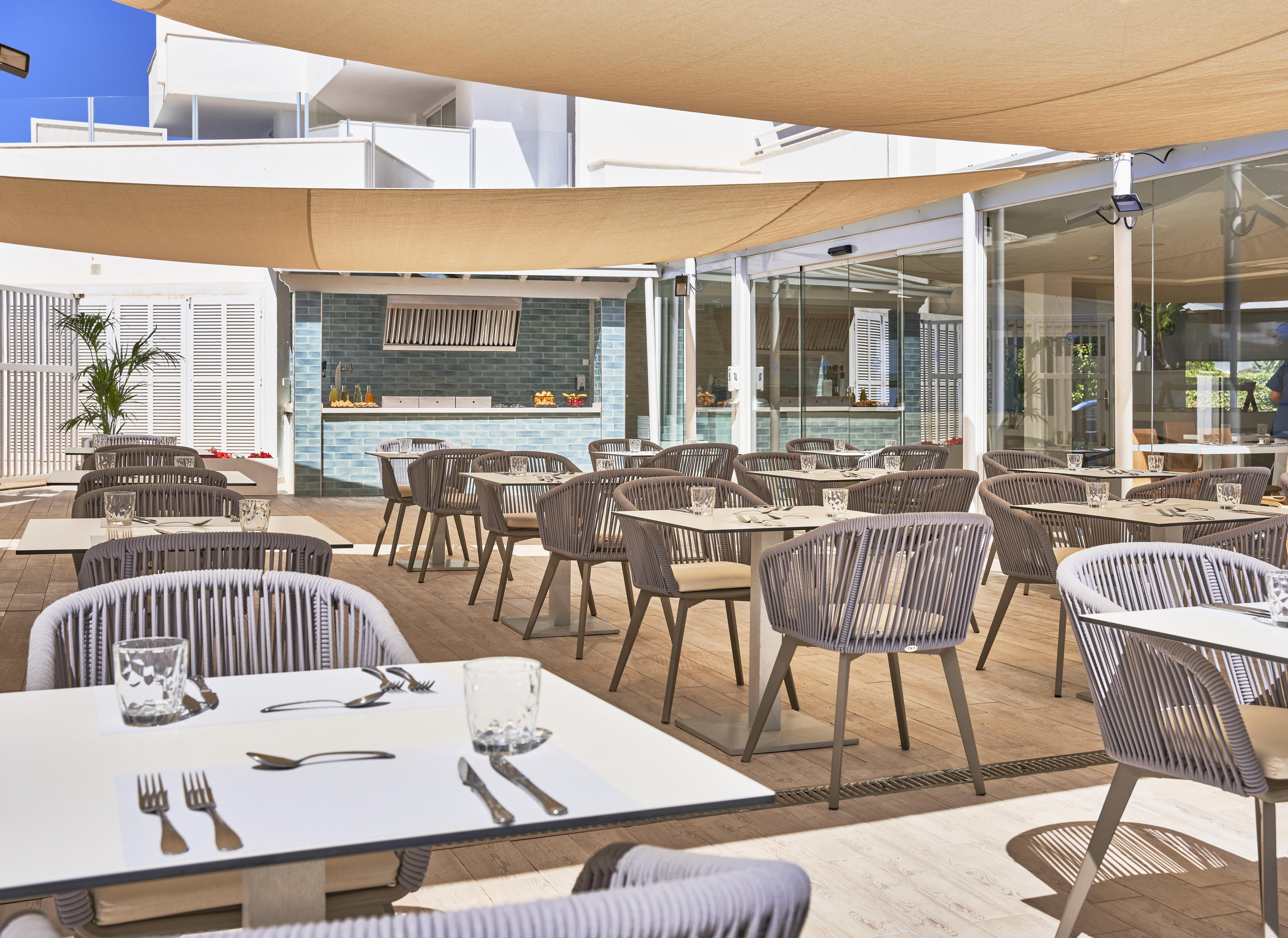 Globales Cala Bona Hotel Cala Bona  Exterior photo