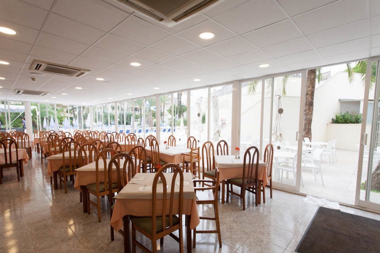 Globales Cala Bona Hotel Cala Bona  Exterior photo
