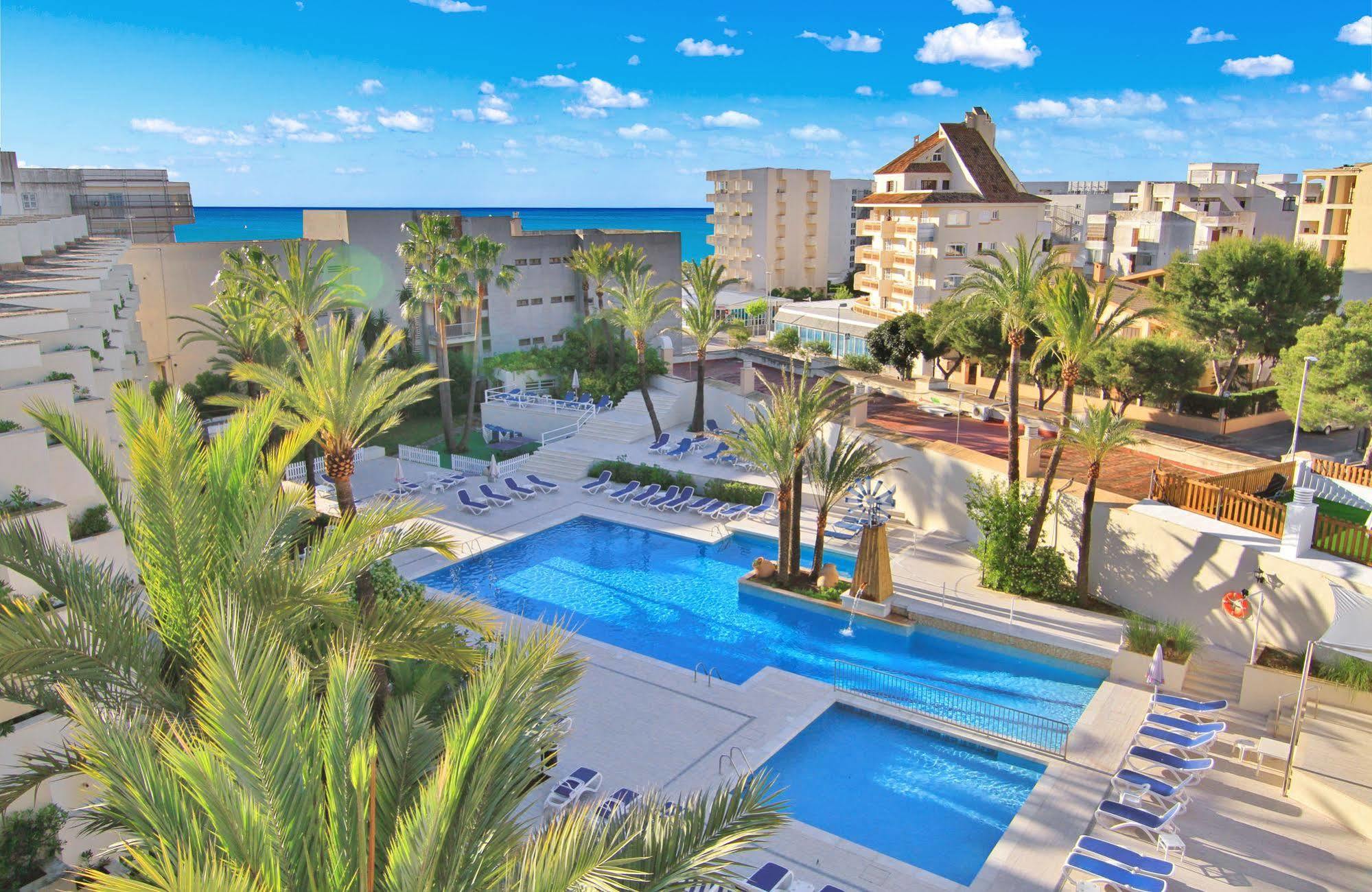 Globales Cala Bona Hotel Cala Bona  Exterior photo